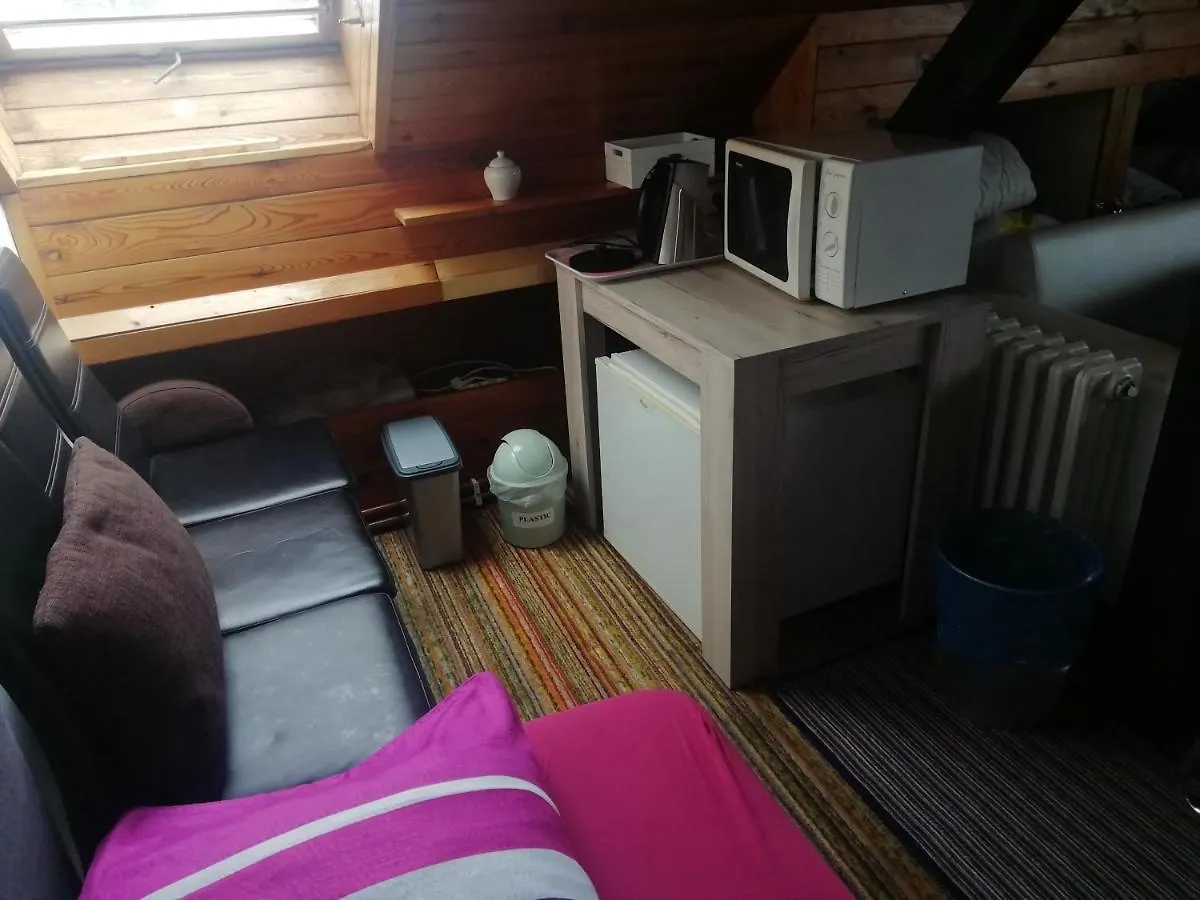 Suite Ohrada Prága 0*,